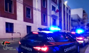 Reggio Calabria: arrestato dai carabinieri un giovane che tenta di avvicinarsi all’ex compagna.